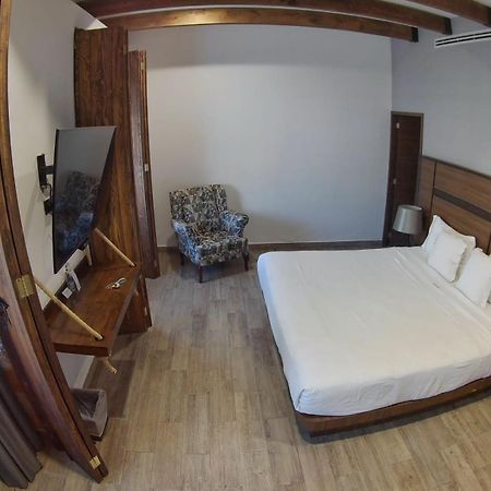 Hotel Diana Puebla Buitenkant foto